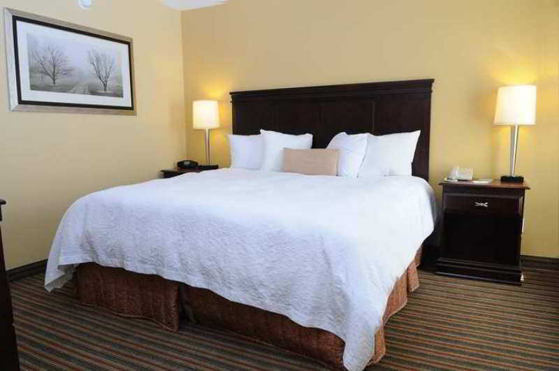 Hampton Inn Owensboro Room photo